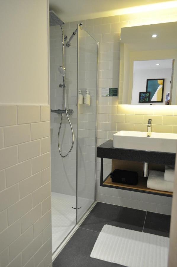 - Bordeaux-merignac By Ihg Hotel Mérignac